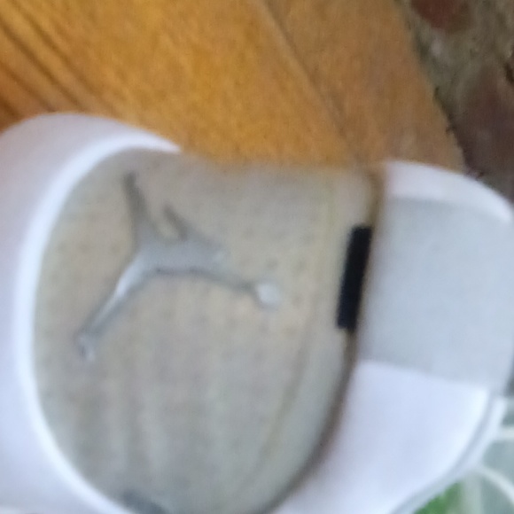 Jordan flight pure💵💸💰 White Silver - Picture 4 of 8